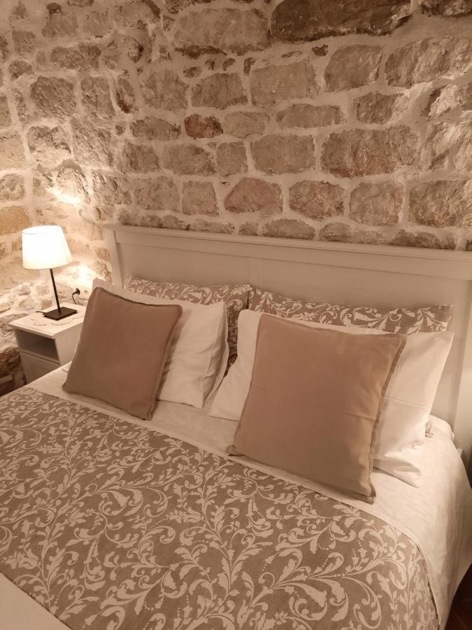 Room Ivana Rab Town Esterno foto